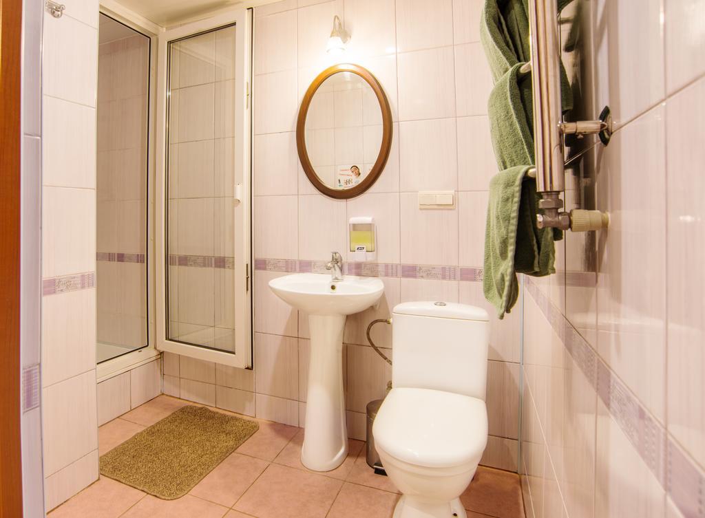 Hostel Berloga Odessa Eksteriør bilde